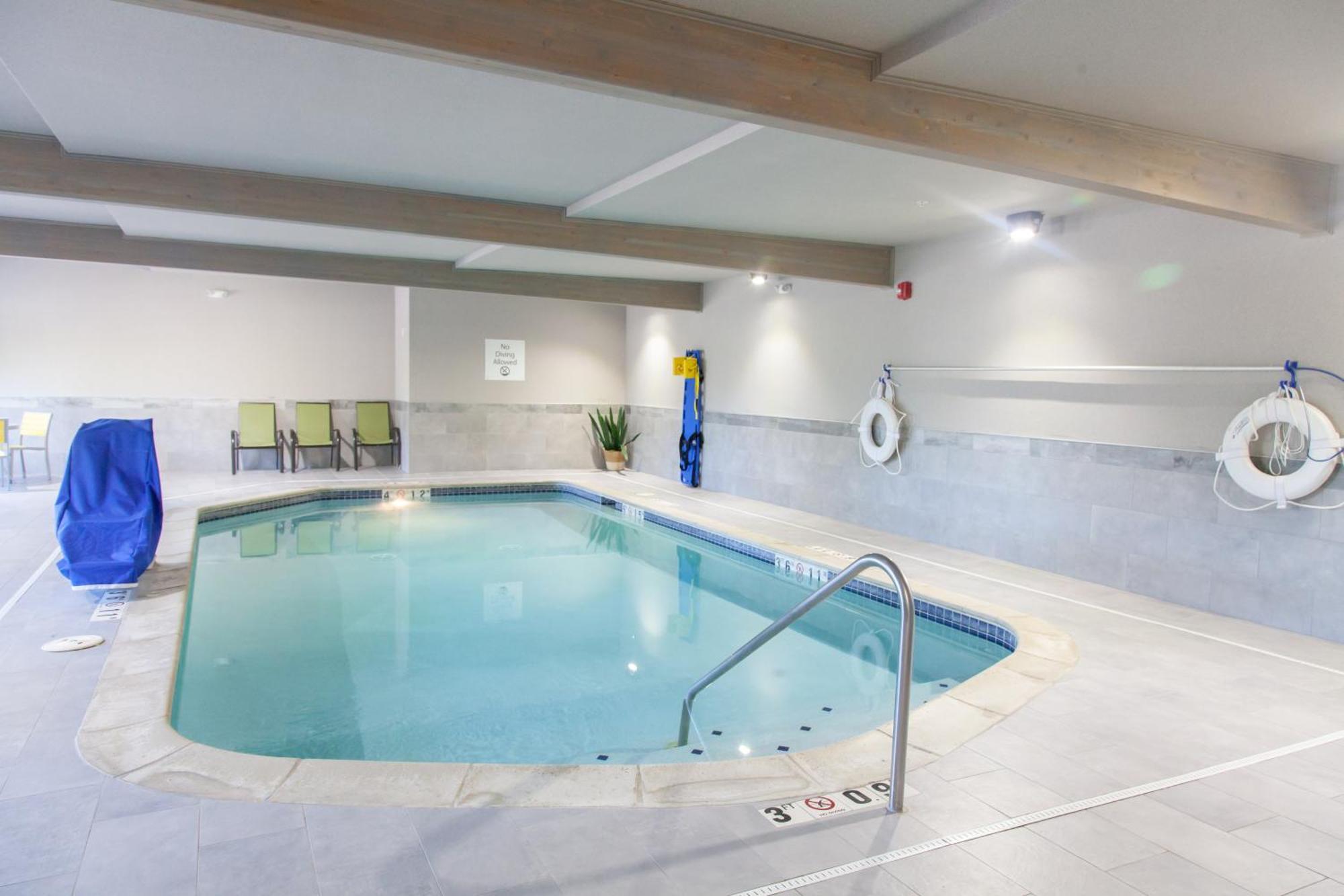 Holiday Inn Express Jackson By Ihg Экстерьер фото