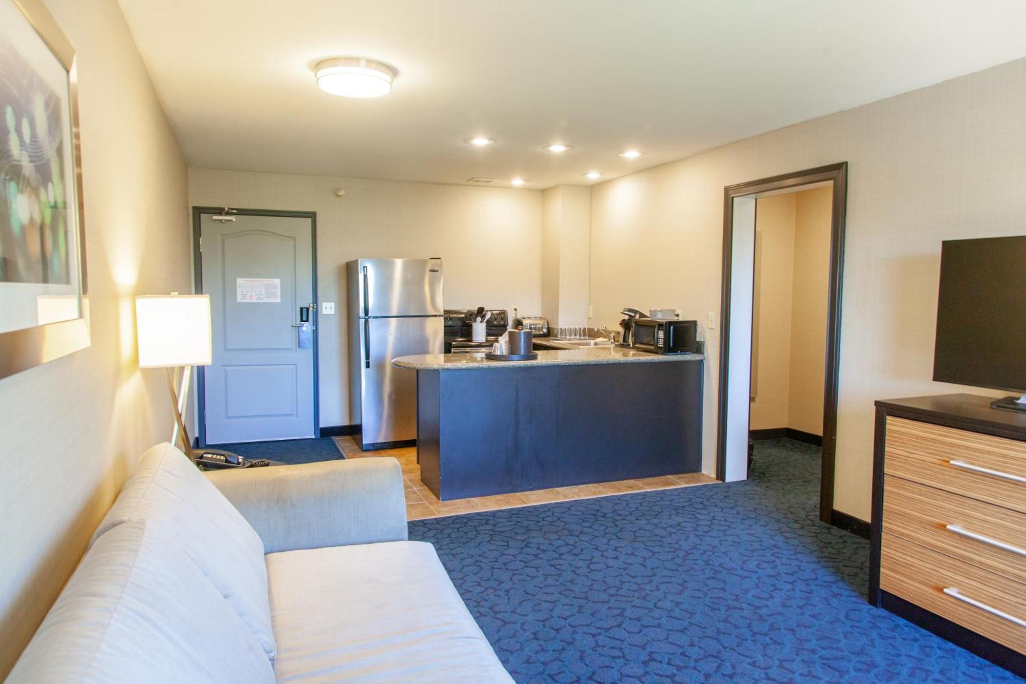 Holiday Inn Express Jackson By Ihg Экстерьер фото