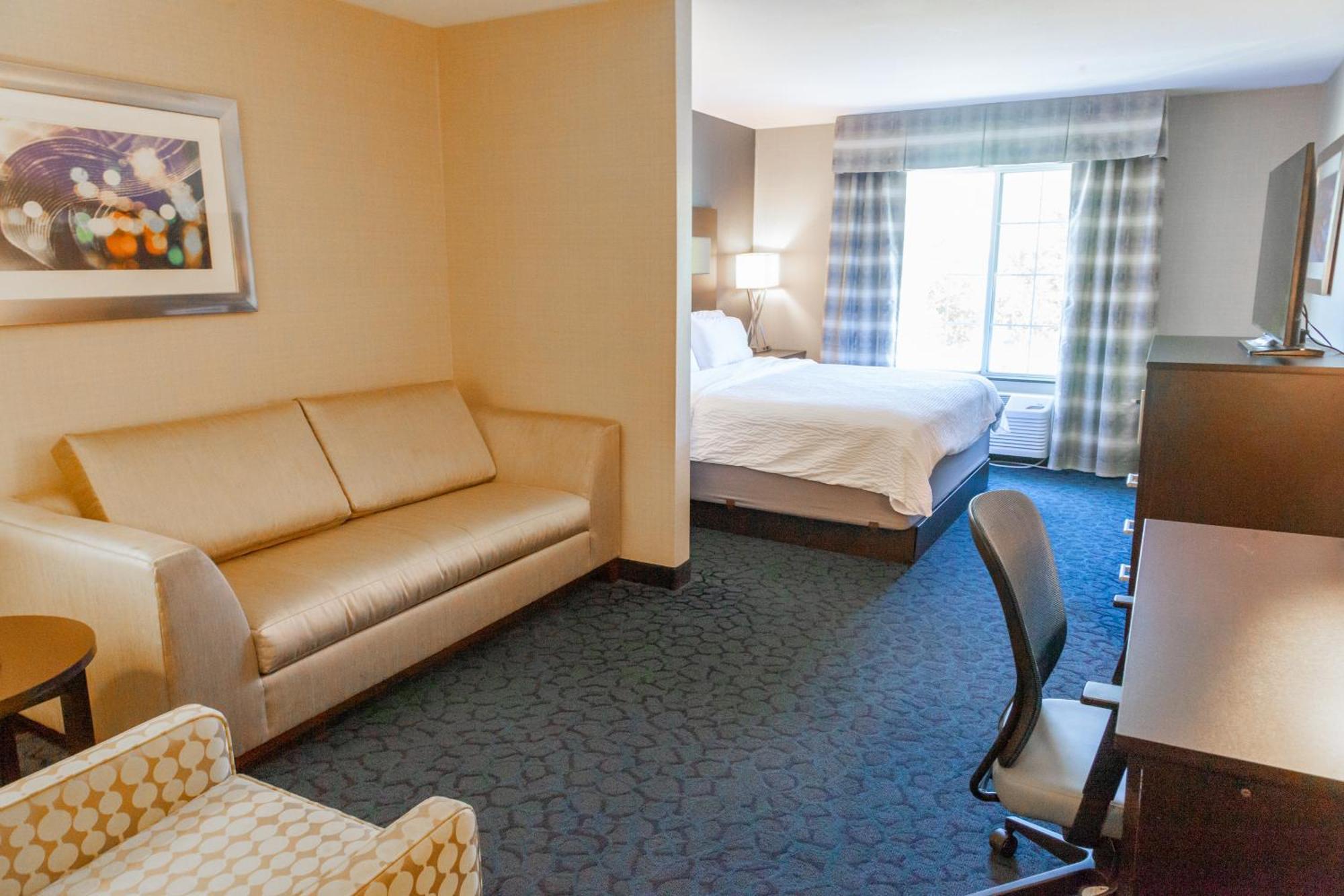 Holiday Inn Express Jackson By Ihg Экстерьер фото