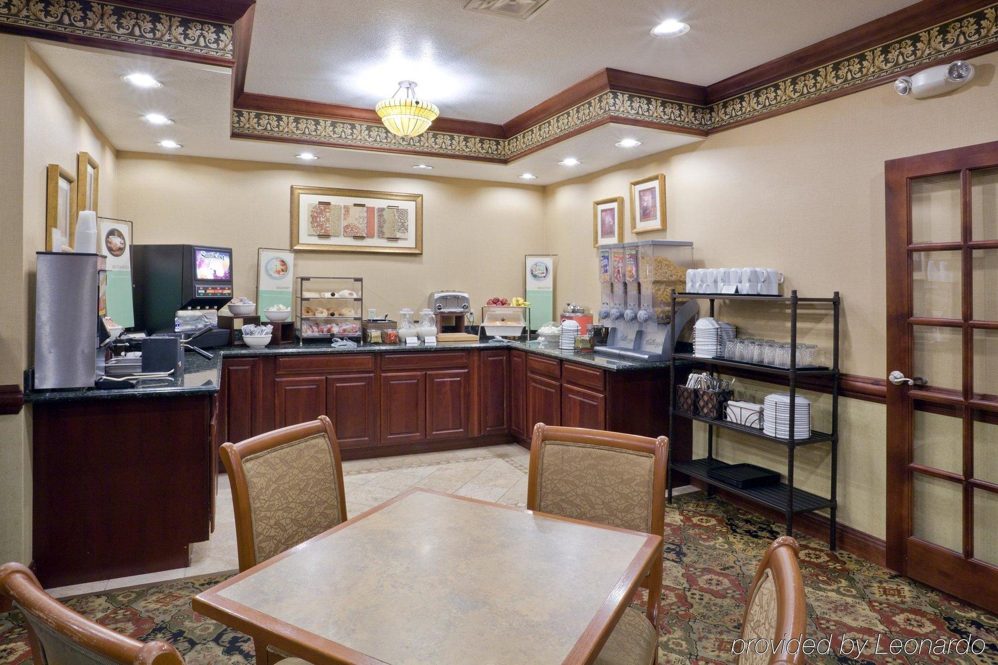 Holiday Inn Express Jackson By Ihg Экстерьер фото
